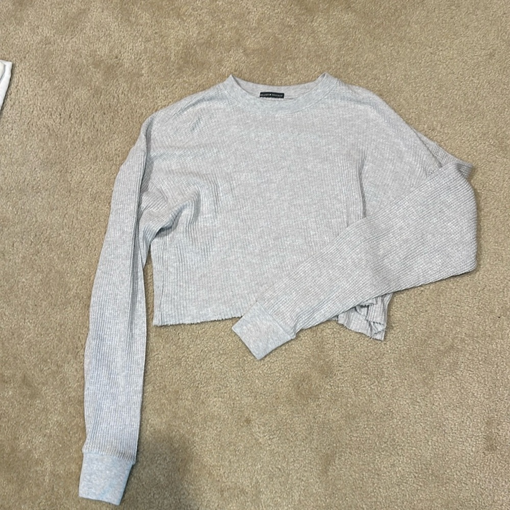 Brandy Melville sweater